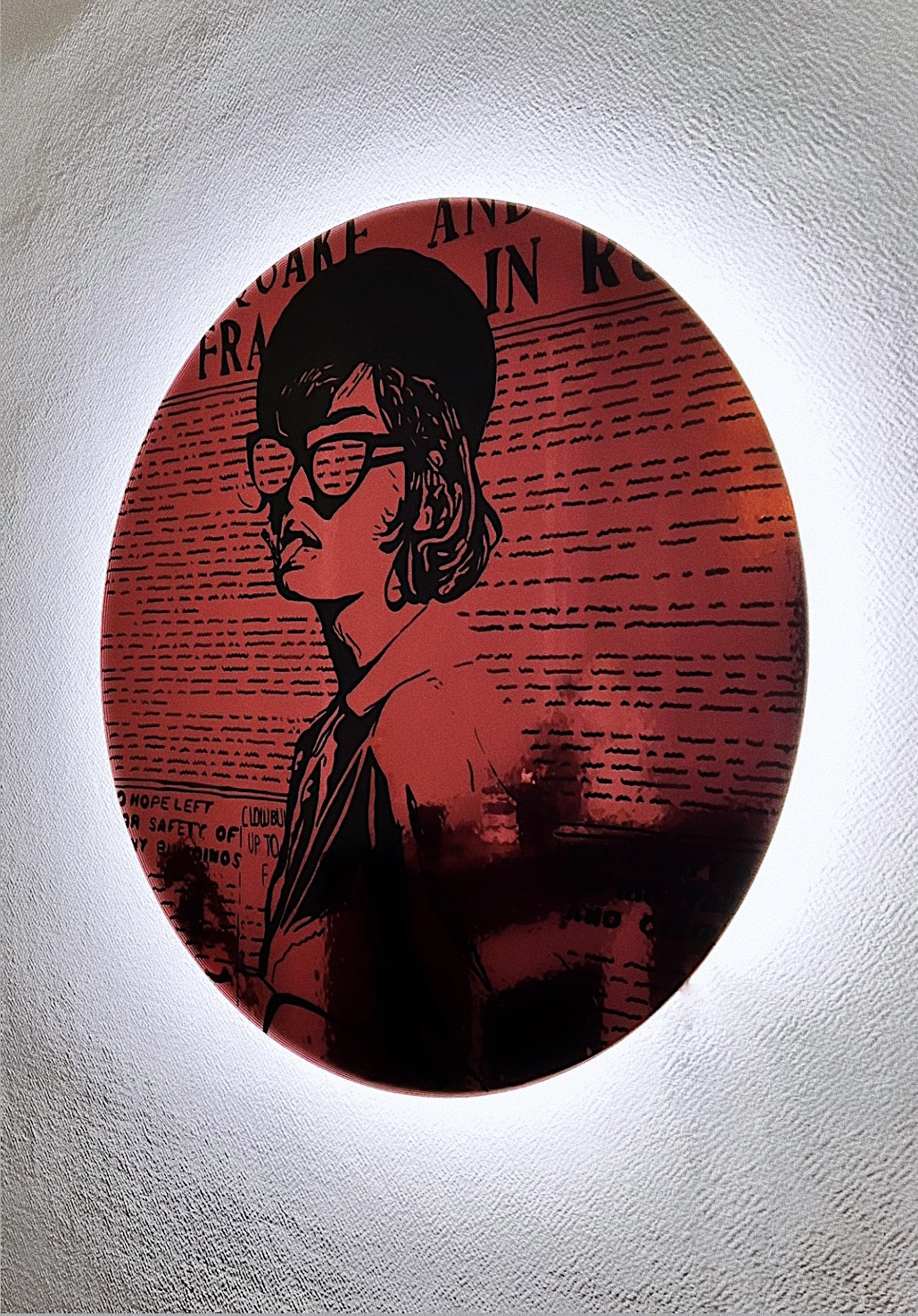 Alexie Crepeau Cadet dessin sur miroir à led